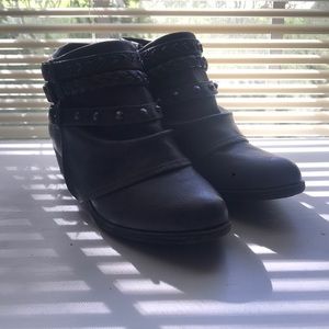 Grey Buckle design booties